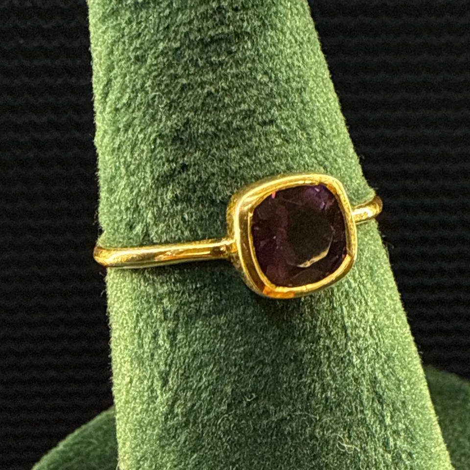 Deep Plum Cushion Ring — Silver 92.5