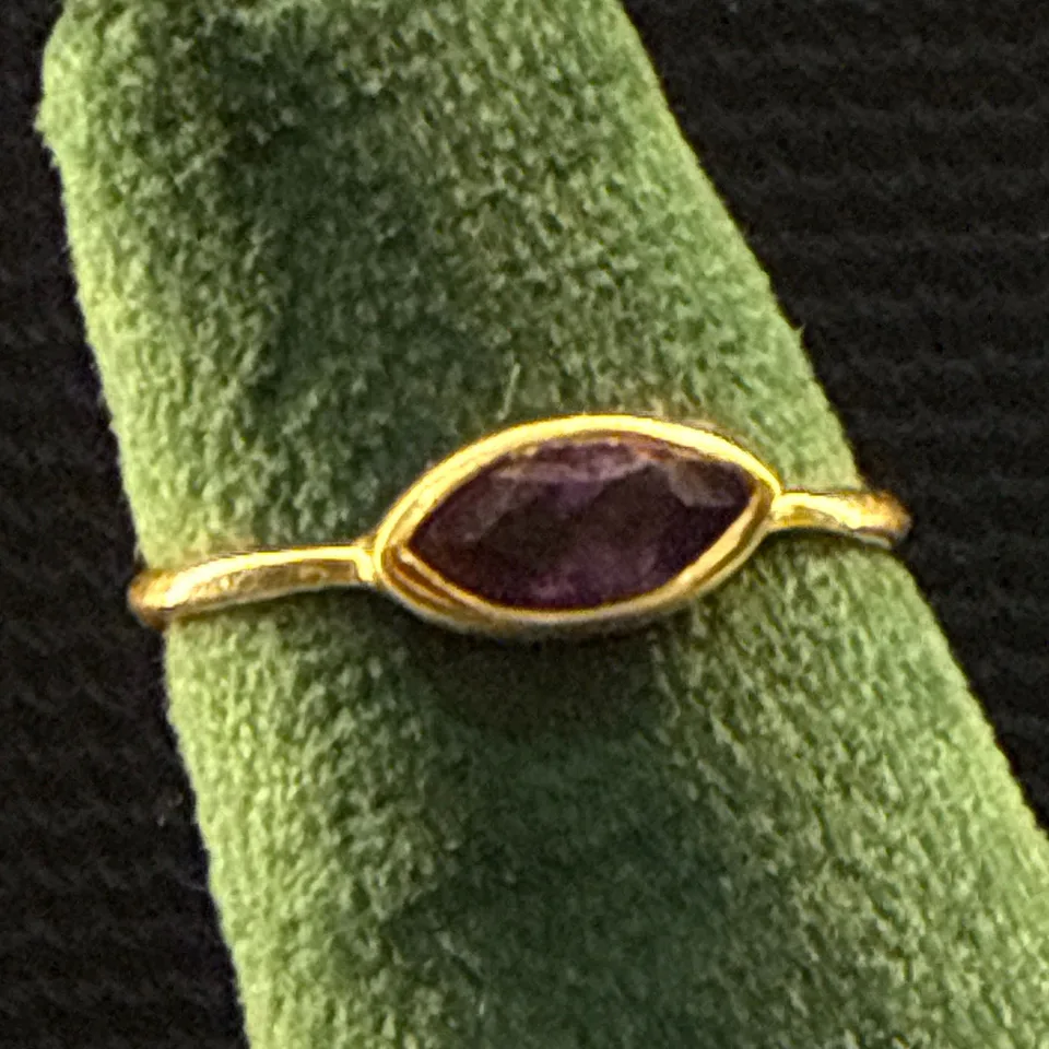 Purple Marquise Bezel Ring — Silver 92.5