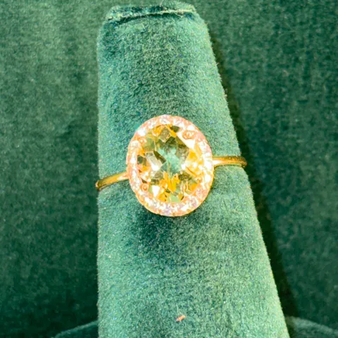 Pale Green Oval Halo Ring — Silver 92.5