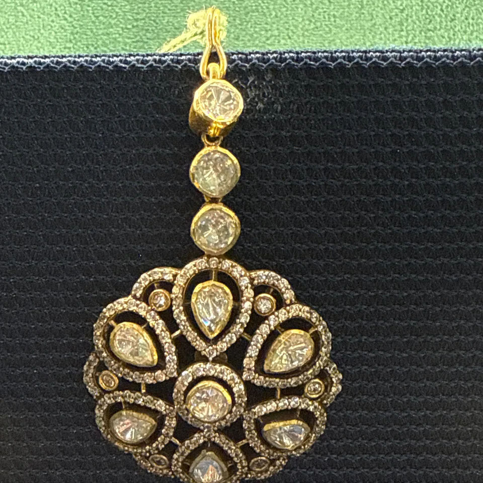 Polki-Style Floral Maang Tikka — Silver 92.5